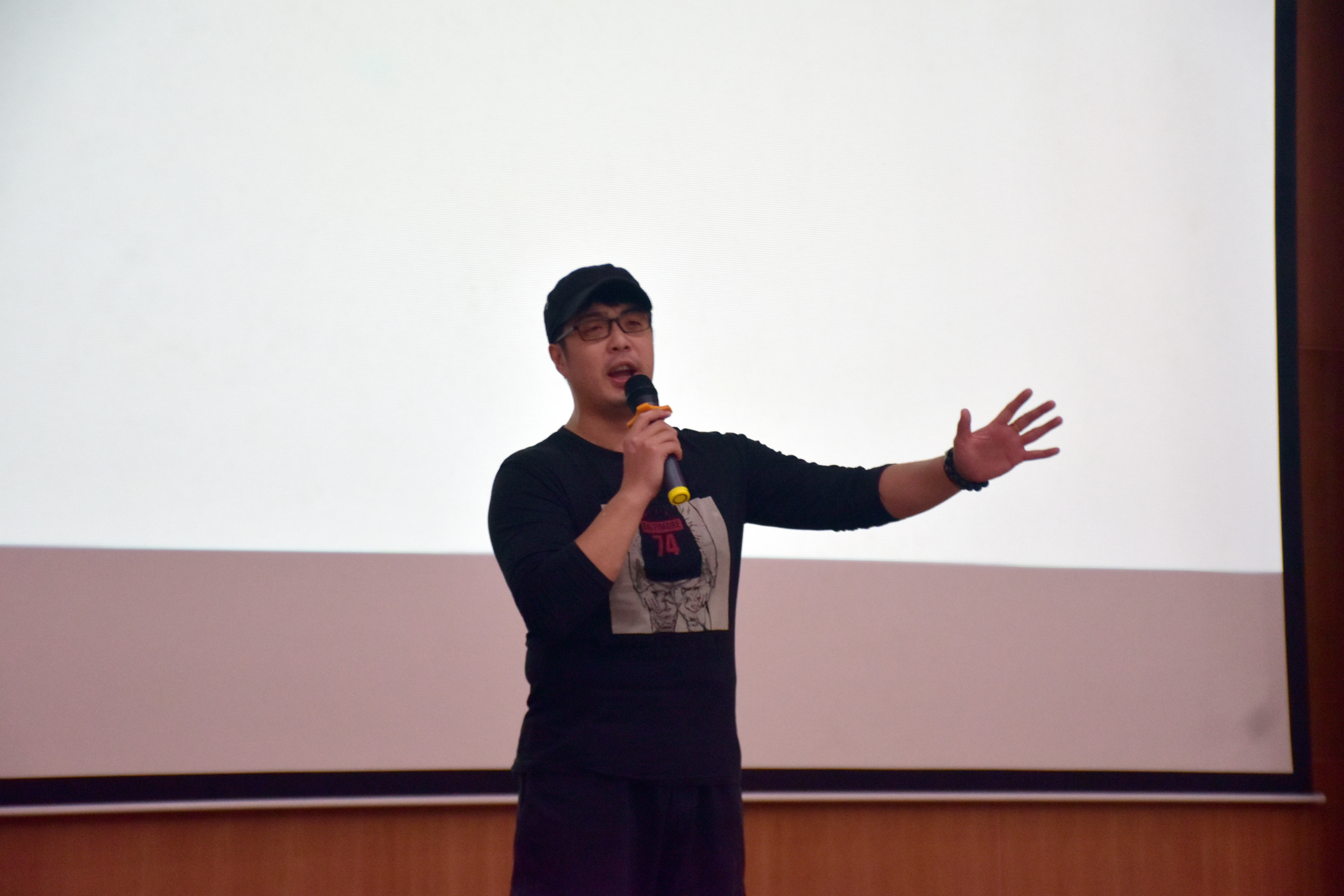 邓磊老师朗诵《我的自白书》